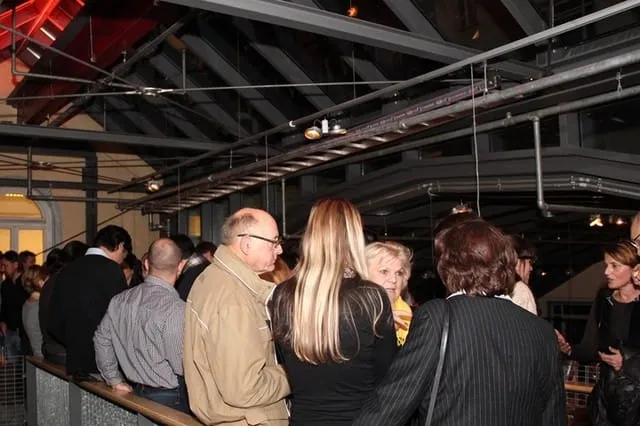 Gäste im Foyer 2013
